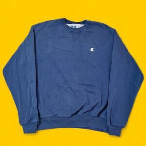 Champion Navy Blue Crewneck Sweatshirt Men’s M Embroidered Logo
